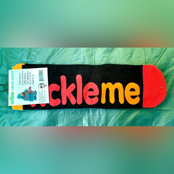 NWT • Men’s • Sesame Street • Tickle Me • Elmo • Crew Socks • Size 9-11 - Picture 2 of 2